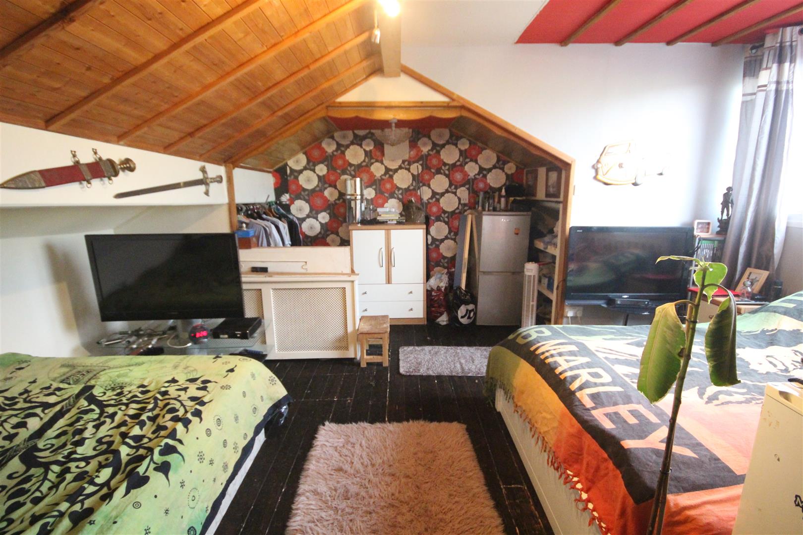 3 bedroom end terrace house For Sale in Sough, Barnoldswick - IMG_0014.jpg